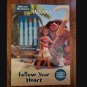 Disney's Moana Coloring Book including Stickers & Crayons - Brand New!